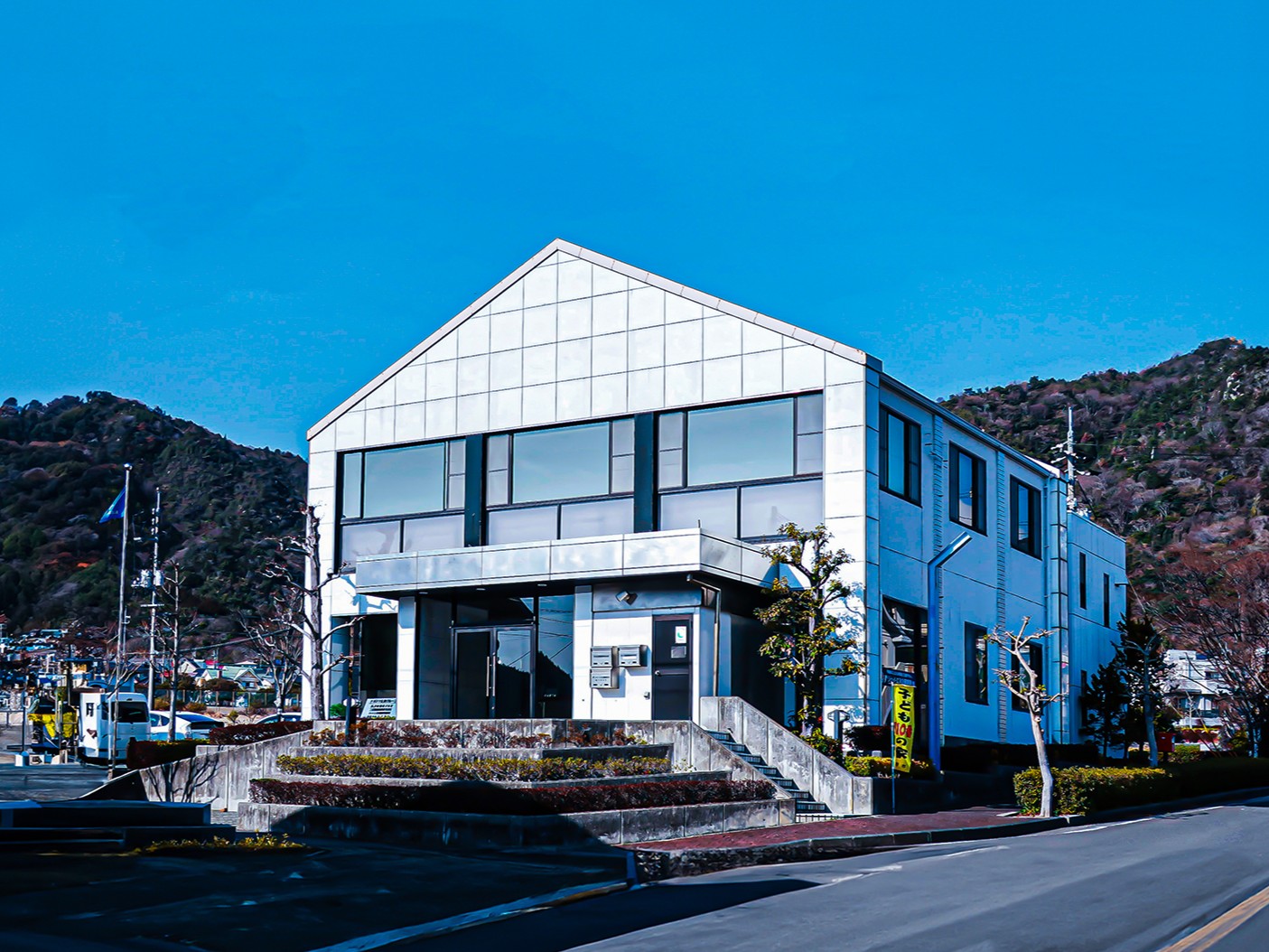 防府に100年根付く地域密着企業