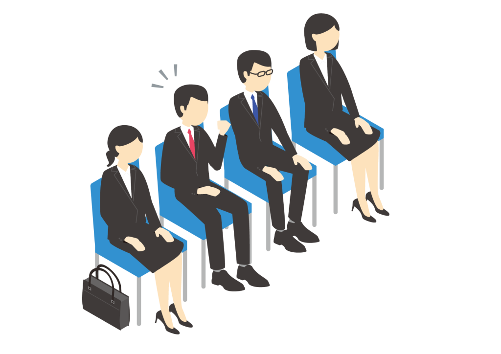 ４人の学生が集団面接の練習をしている画像